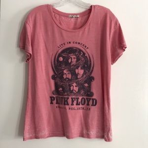 Pink Floyd Graphic Tee